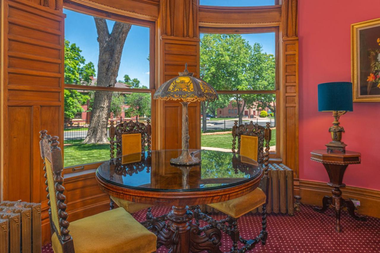 Orman Mansion - Pueblo'S Most Luxurious Stay! Esterno foto