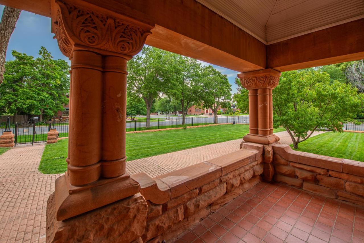 Orman Mansion - Pueblo'S Most Luxurious Stay! Esterno foto